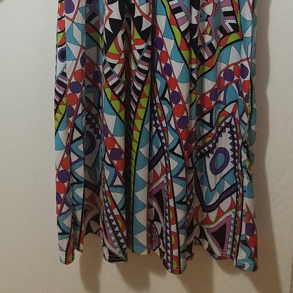 Springtime Dress - Picture 4 of 7
